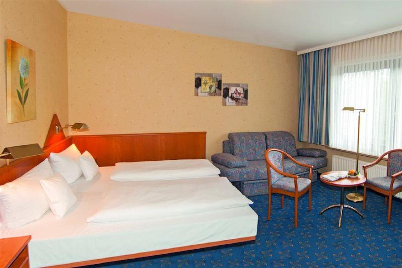 Itm Hotel Deutsches Haus Hamburg-Harburg Buitenkant foto
