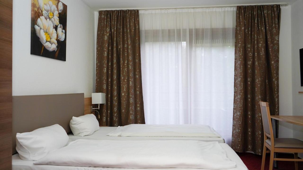 Itm Hotel Deutsches Haus Hamburg-Harburg Buitenkant foto