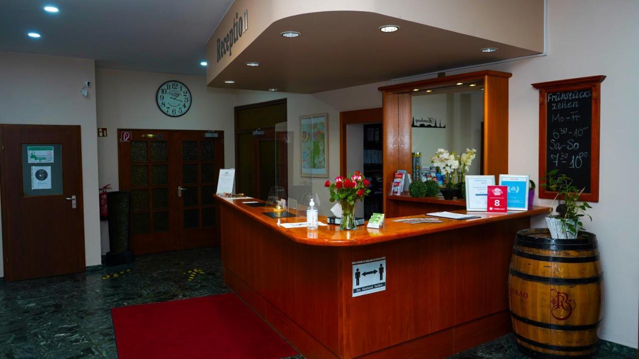 Itm Hotel Deutsches Haus Hamburg-Harburg Buitenkant foto
