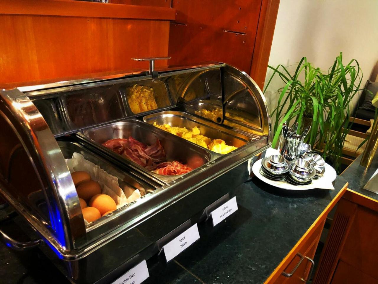 Itm Hotel Deutsches Haus Hamburg-Harburg Buitenkant foto